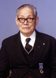 �Q��ږ،˘D�g